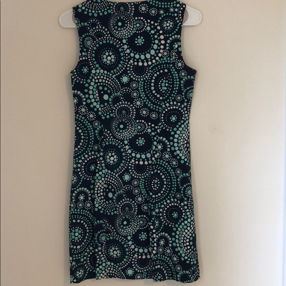 Vineyard Vines Shift Dress - Picture 4 of 4